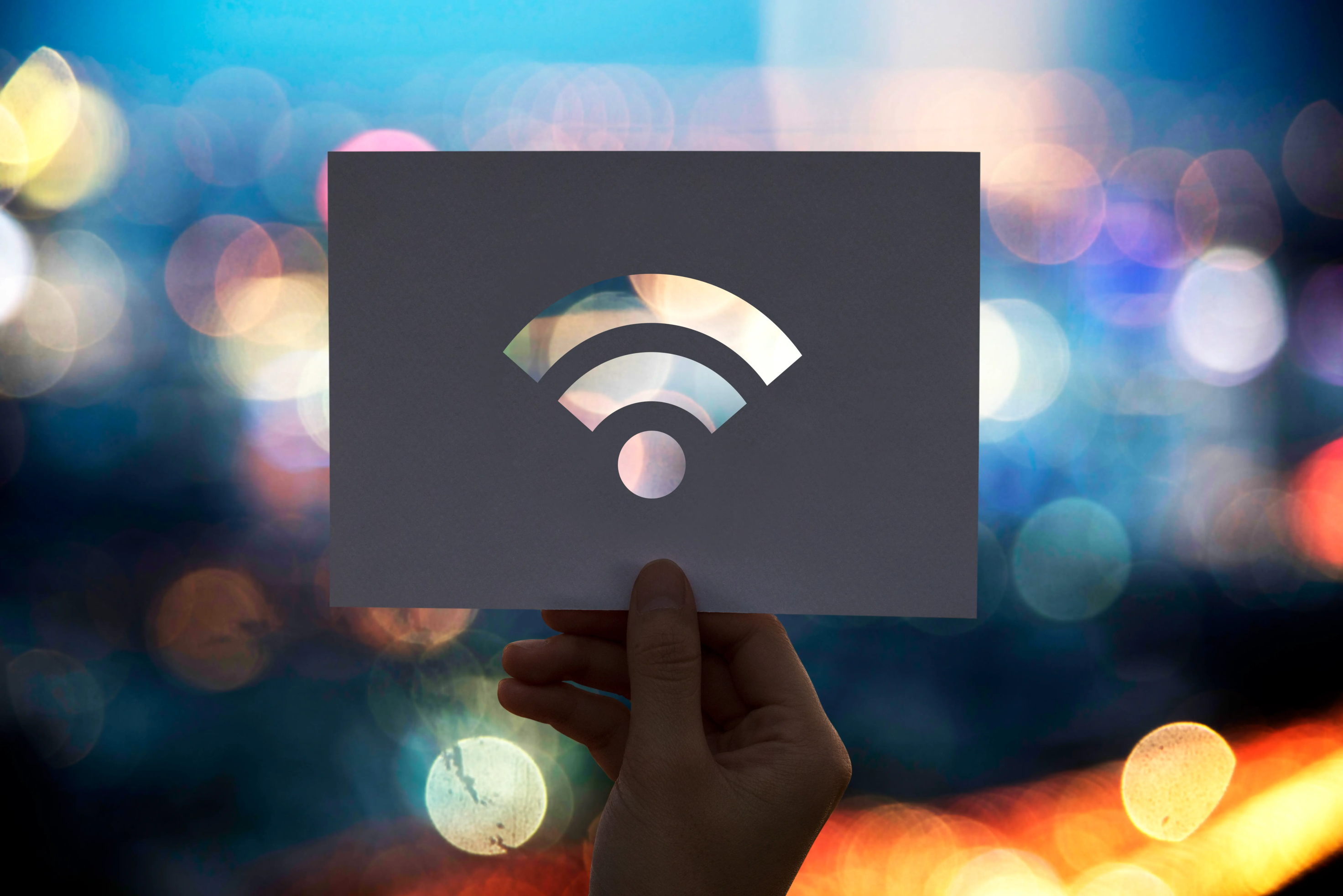 WiFi 6 vs. WiFi 7: ¿Cuál es la diferencia y por qué revolucionarán tu conexión?